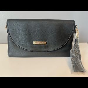 Brand new Minkeeblue clutch